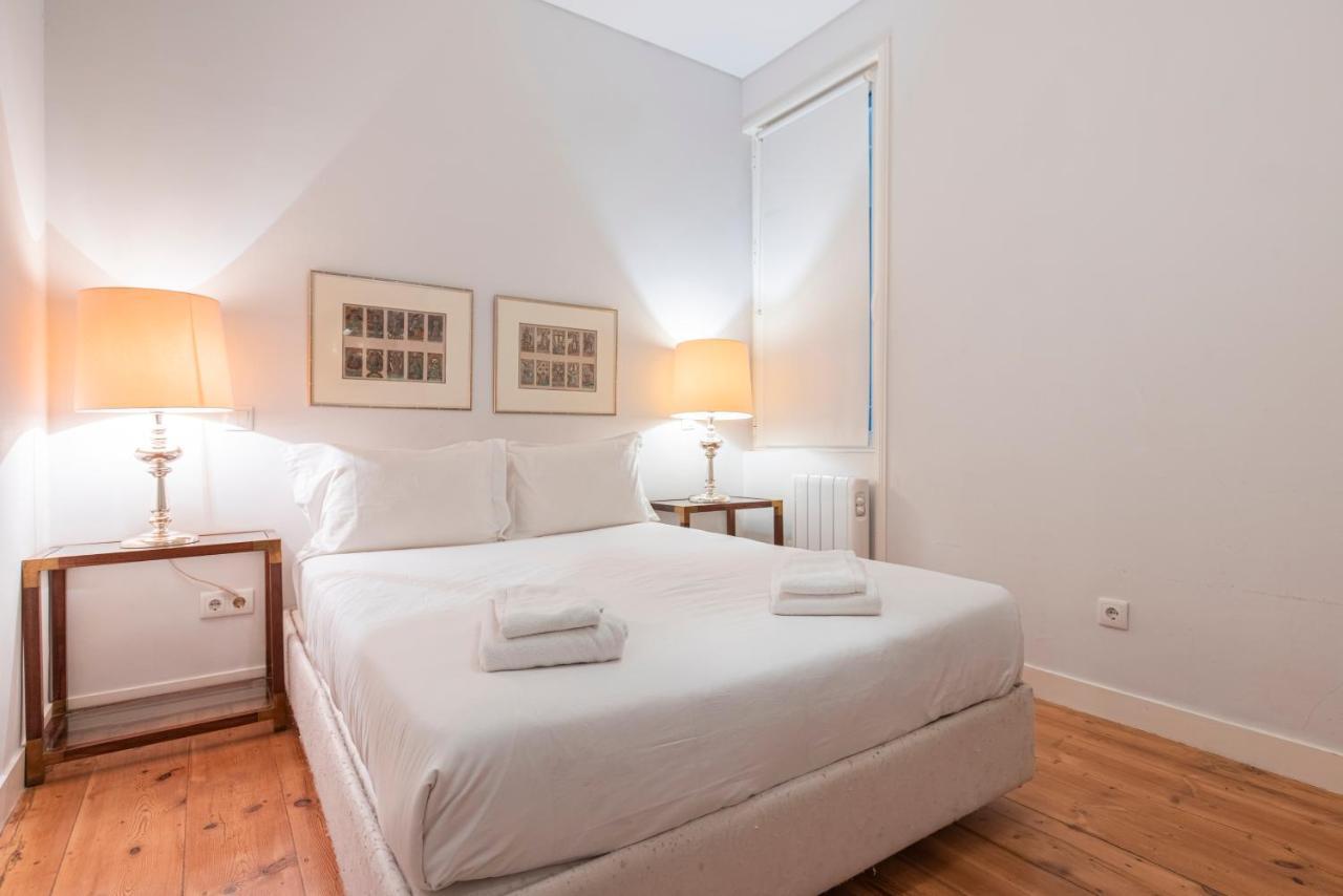 Castelo Design Aparment W/ Balcony & Super View By Lovelystay Lisbona Esterno foto