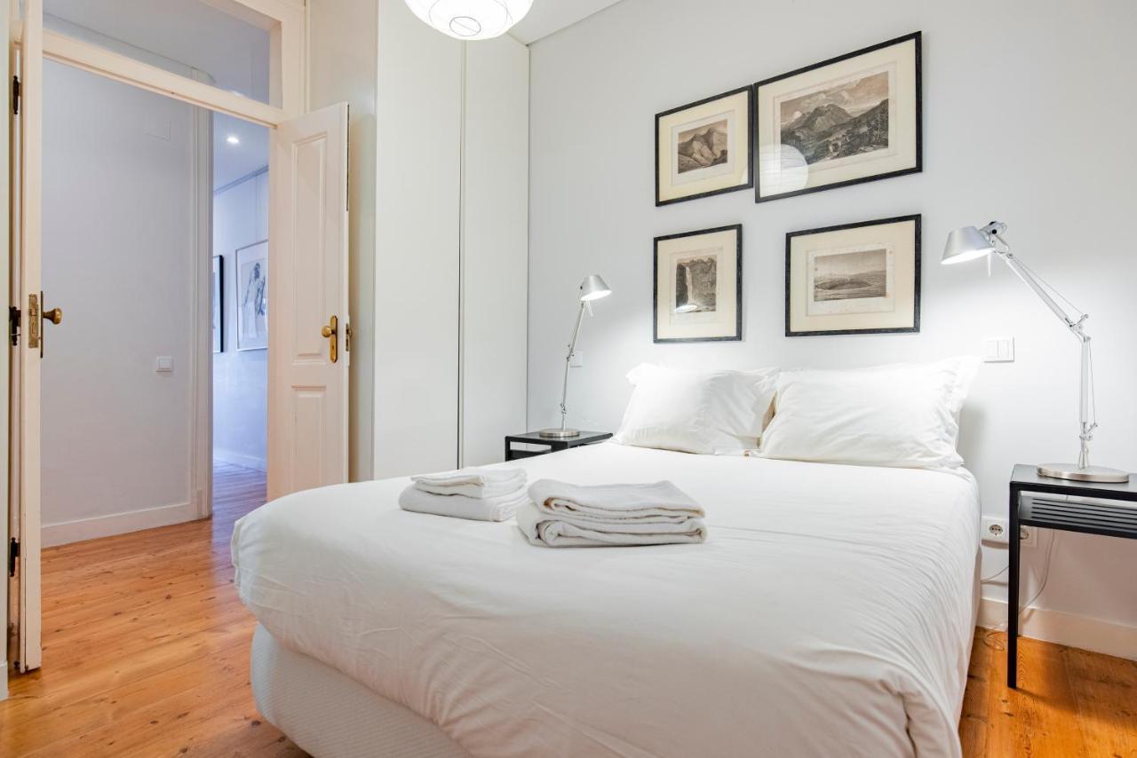 Castelo Design Aparment W/ Balcony & Super View By Lovelystay Lisbona Esterno foto
