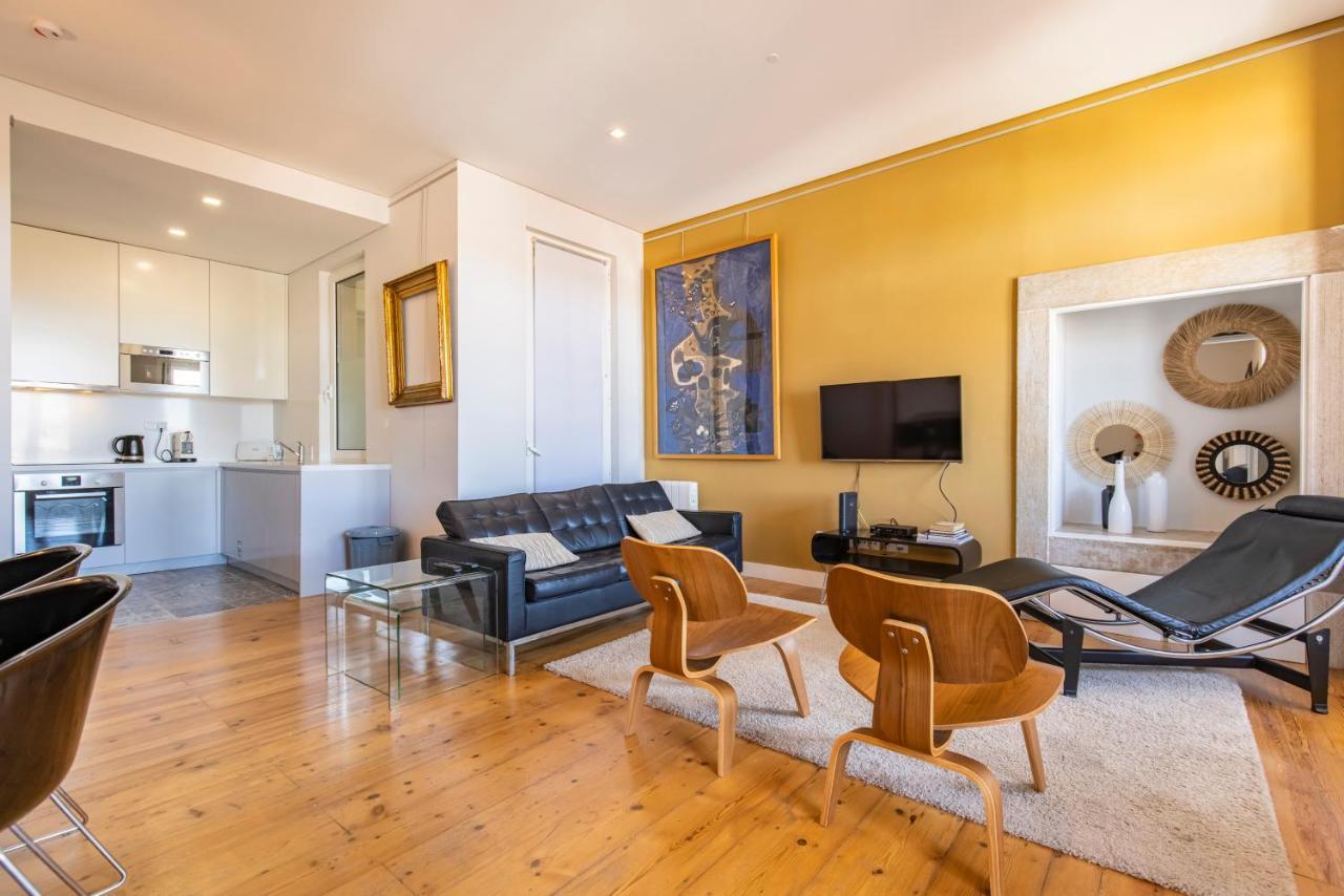 Castelo Design Aparment W/ Balcony & Super View By Lovelystay Lisbona Esterno foto