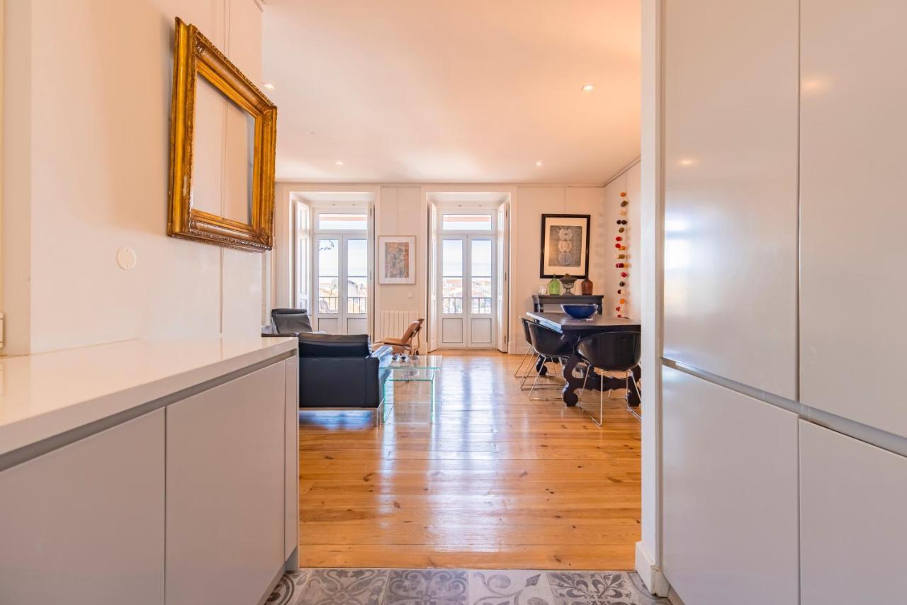Castelo Design Aparment W/ Balcony & Super View By Lovelystay Lisbona Esterno foto