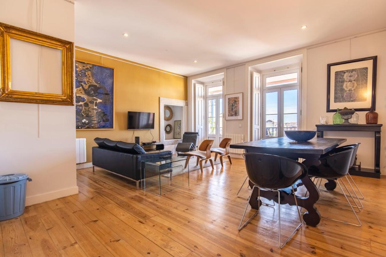 Castelo Design Aparment W/ Balcony & Super View By Lovelystay Lisbona Esterno foto